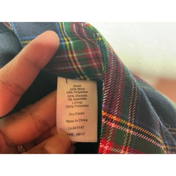 < Talbots Women’s Wool Blend Plaid Ankle Length Pants > - Picture 3 of 5